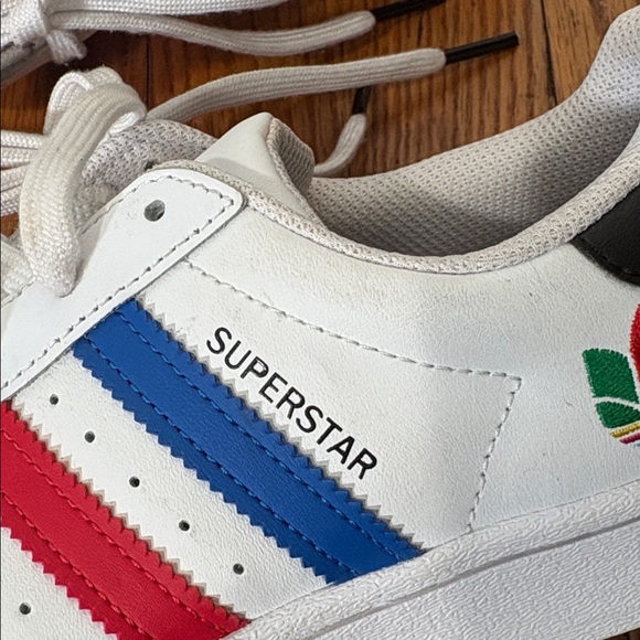 Adidas Superstar "J" Colorful Stripes Cloud White Sneaker Men's size 5 Women 6.5 - Picture 8 of 16